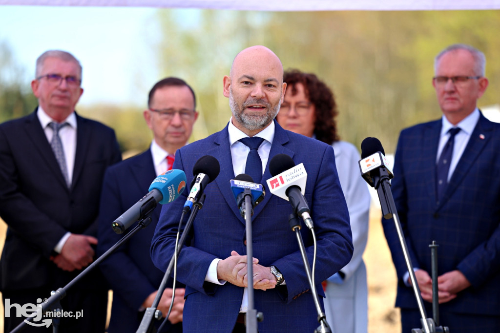 Teren budowy tzw. obwodnicy lotniskowej