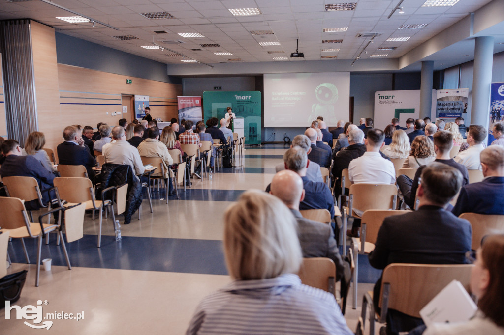 Wsparcie przedsiębiorstw. Ministerstwo w MARR