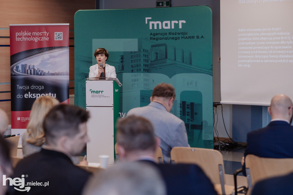 Wsparcie przedsiębiorstw. Ministerstwo w MARR