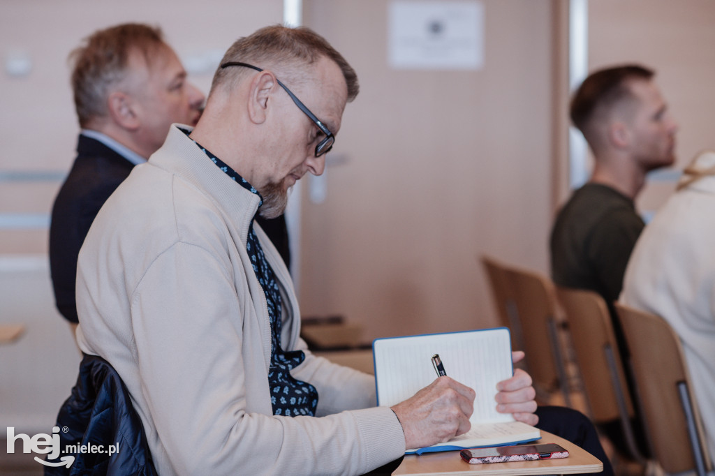 Wsparcie przedsiębiorstw. Ministerstwo w MARR