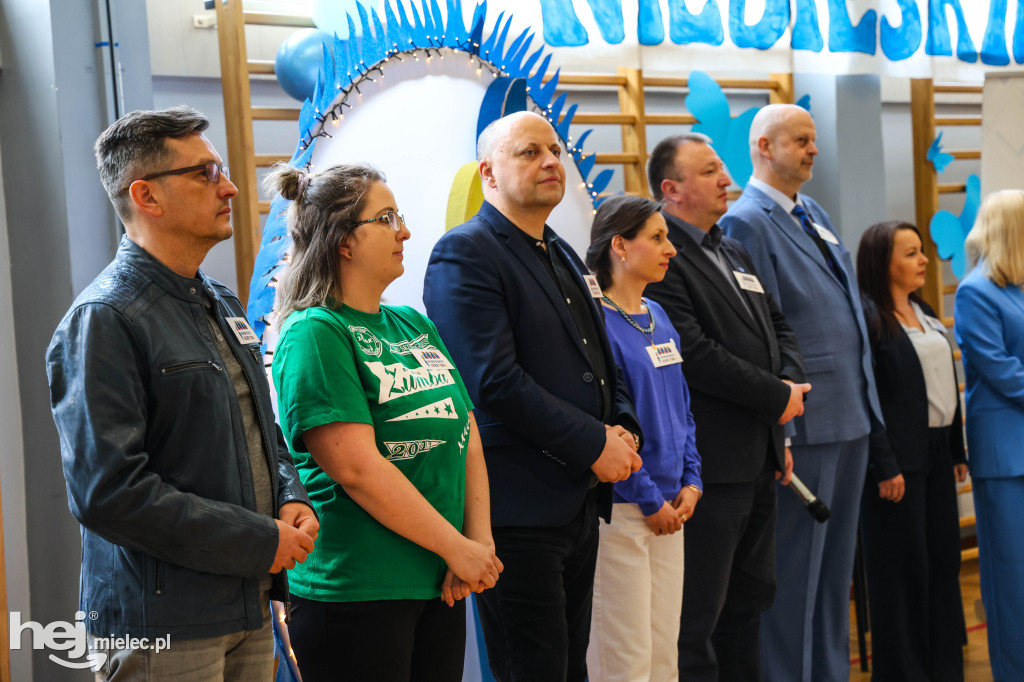 Mielecka „Szóstka” w niebieskich barwach