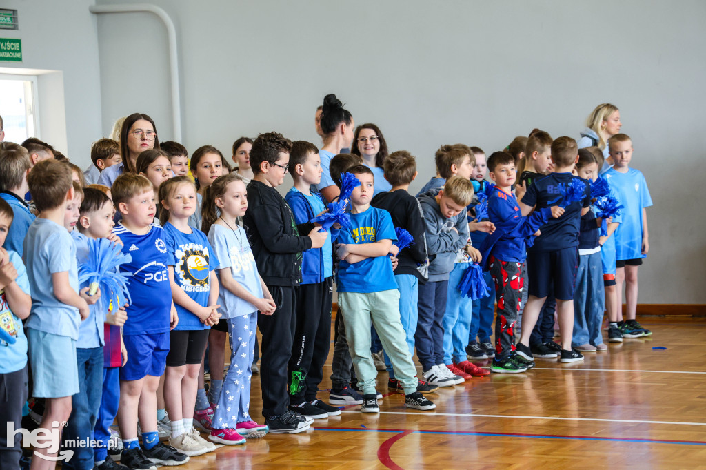 Mielecka „Szóstka” w niebieskich barwach