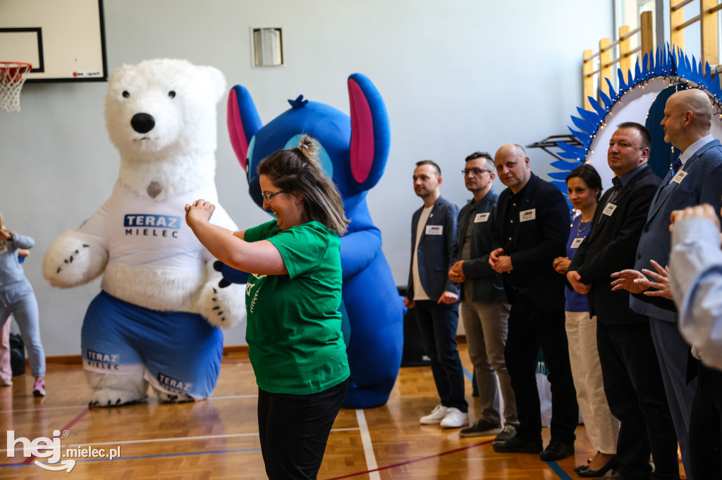 Mielecka „Szóstka” w niebieskich barwach