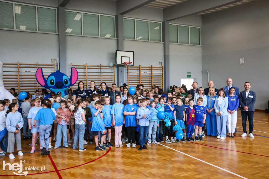 Mielecka „Szóstka” w niebieskich barwach