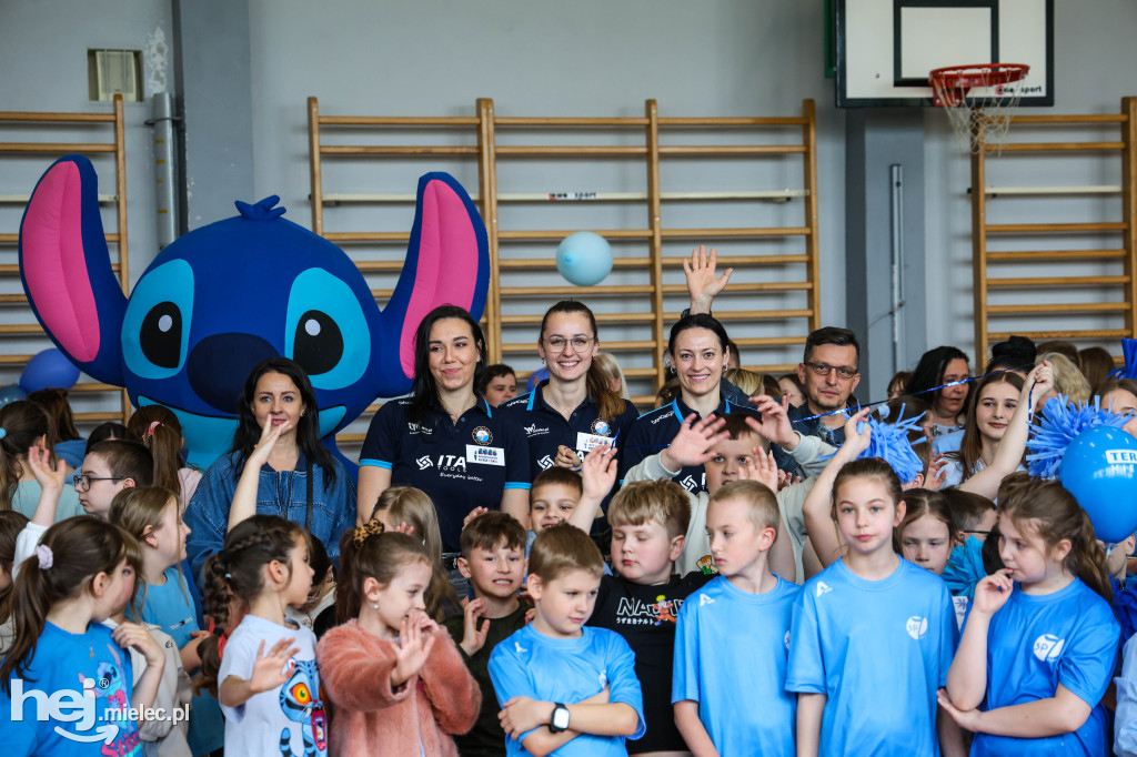 Mielecka „Szóstka” w niebieskich barwach