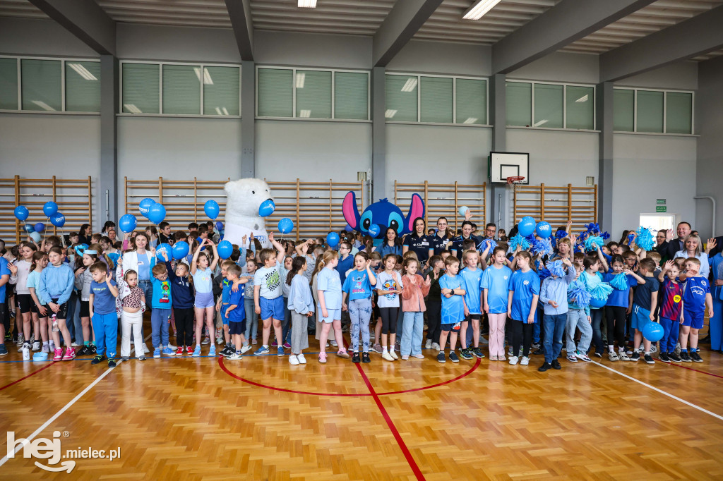 Mielecka „Szóstka” w niebieskich barwach