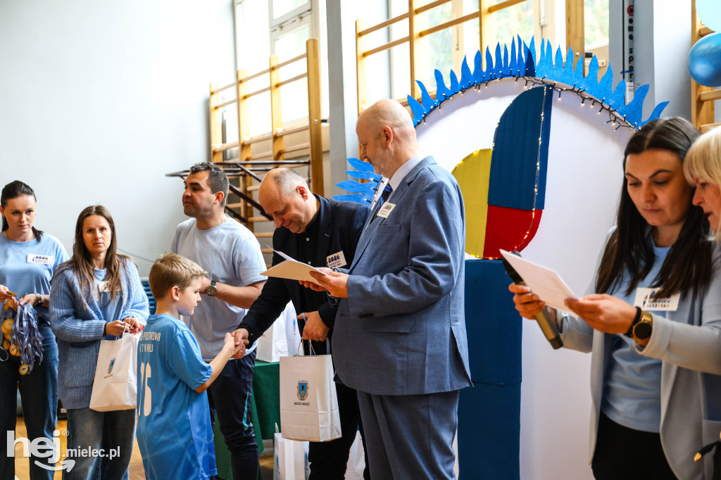 Mielecka „Szóstka” w niebieskich barwach