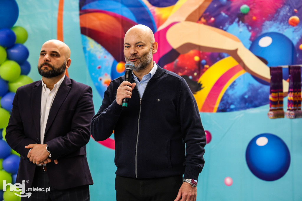 III Ogólnopolski Turniej Akrobatyki Sportowej w Mielcu [DZIEŃ 1]