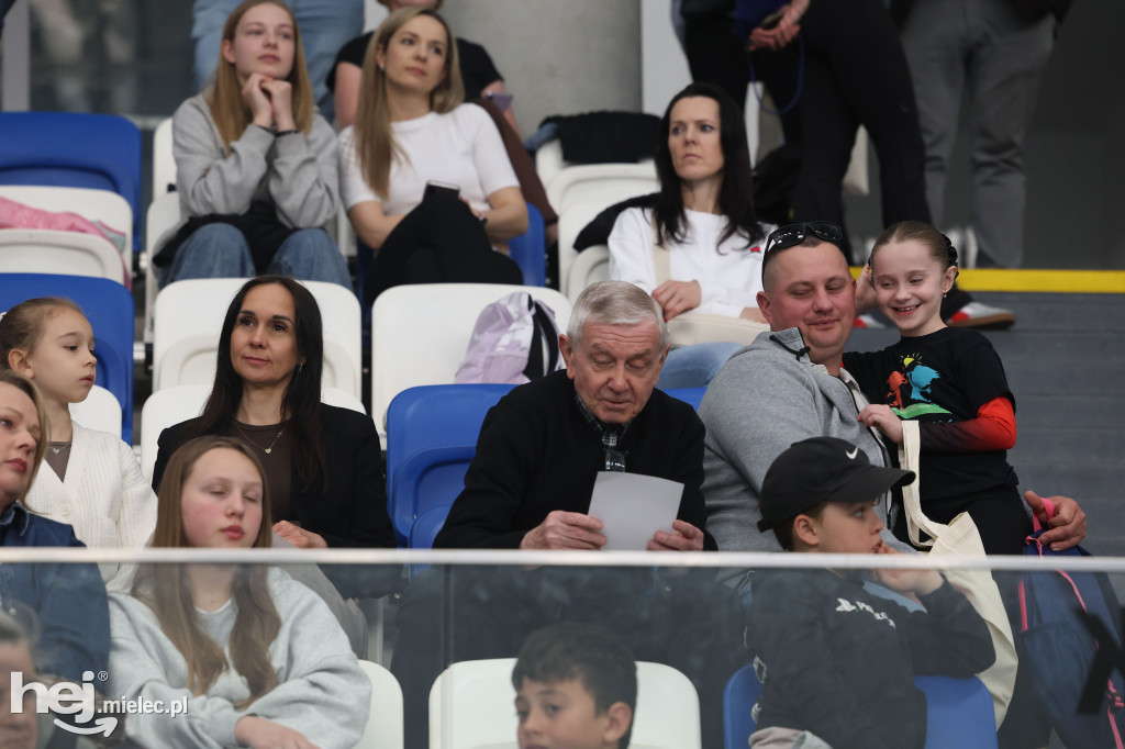 III Ogólnopolski Turniej Akrobatyki Sportowej w Mielcu [DZIEŃ 2]