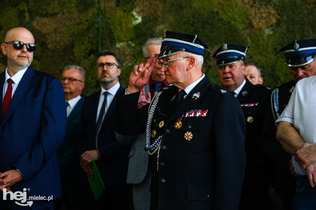 Uroczyste obchody Dnia Strażaka w Mielcu