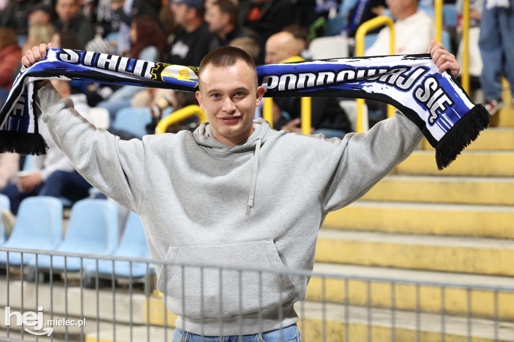 Stal Mielec - Puszcza Niepołomice [KIBICE]