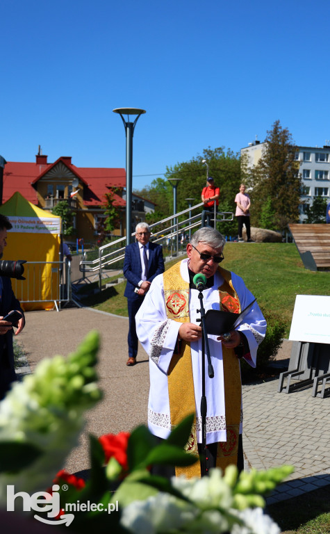 Święto Ludowe i odsłonięcie popiersia W.Witosa