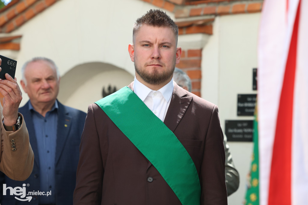 Święto Ludowe i odsłonięcie popiersia W.Witosa