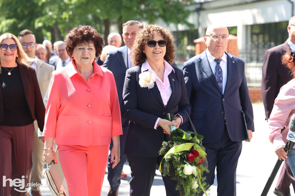 Święto Ludowe i odsłonięcie popiersia W.Witosa
