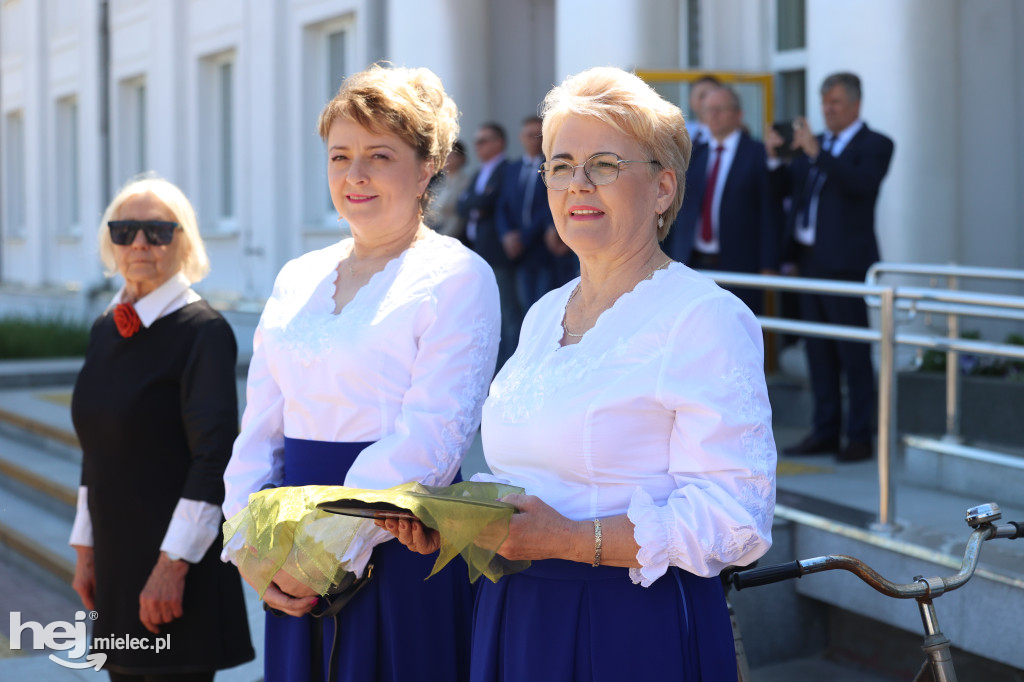 Święto Ludowe i odsłonięcie popiersia W.Witosa