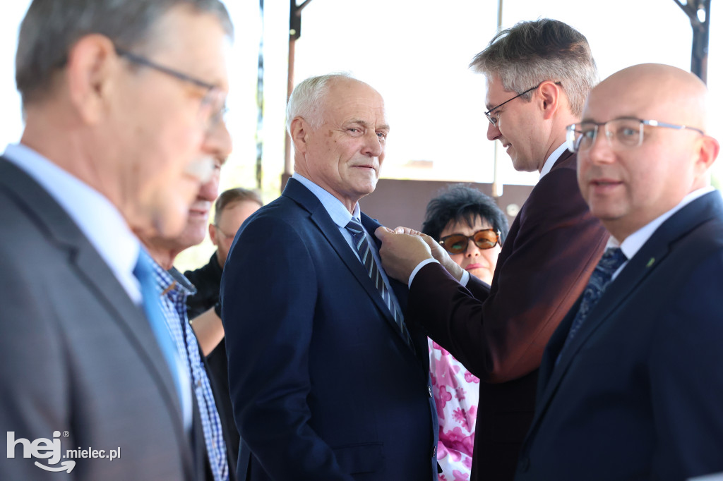 Święto Ludowe i odsłonięcie popiersia W.Witosa