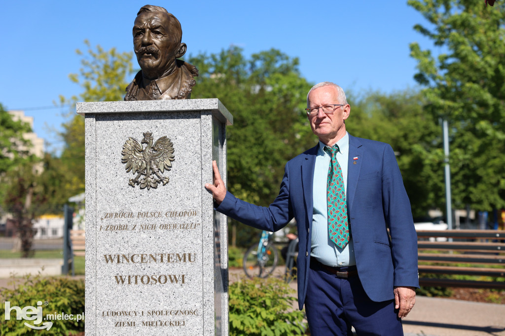 Święto Ludowe i odsłonięcie popiersia W.Witosa