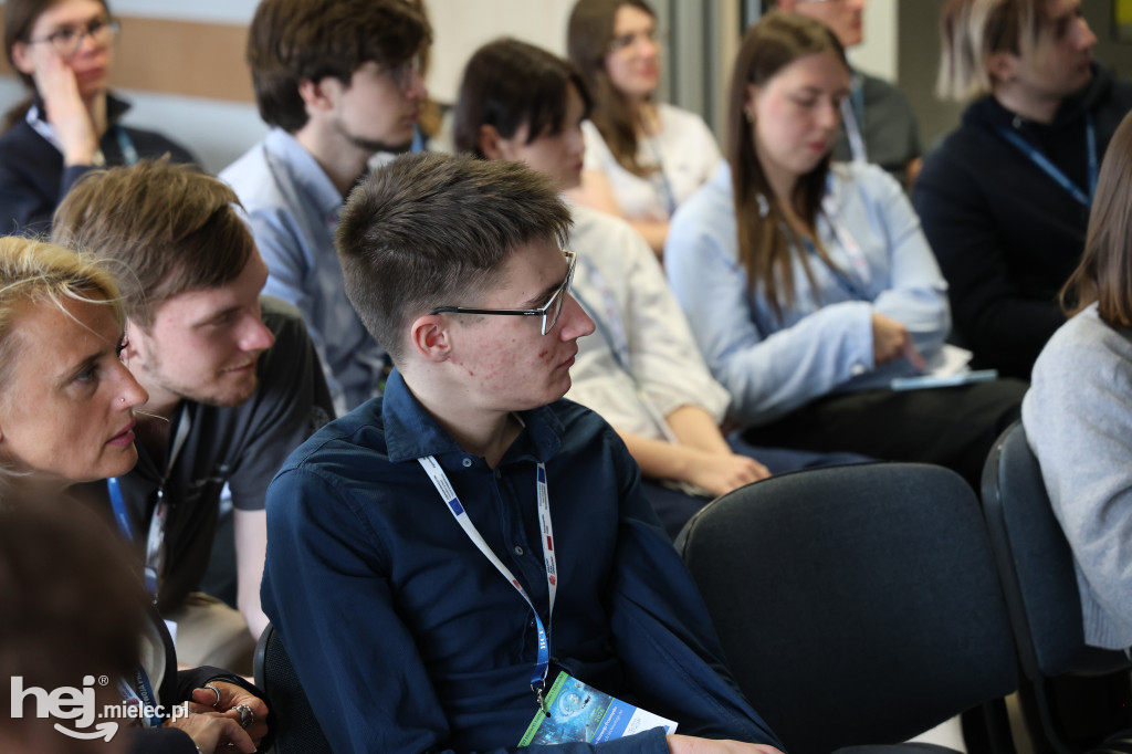 Studenci z topowych uczelni odwiedzili Branżowe Centrum Umiejętności w Mielcu!