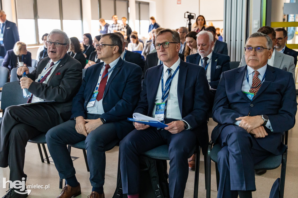 Zielone technologie i przyszłość lotnictwa - drugi dzień wydarzenia w BCU
