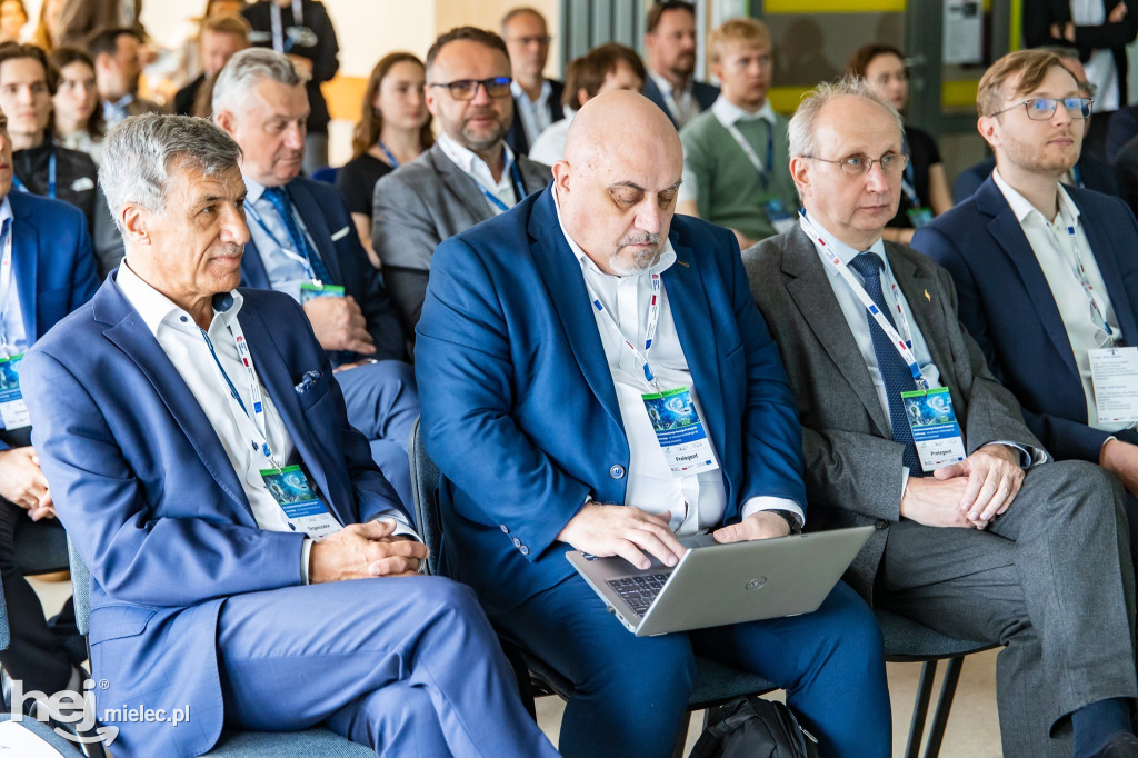 Zielone technologie i przyszłość lotnictwa - drugi dzień wydarzenia w BCU