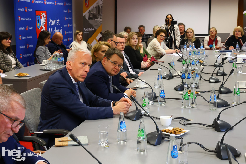 Spotkanie z przedstawicielami Uniwersyteckim Szpitalem Klinicznym