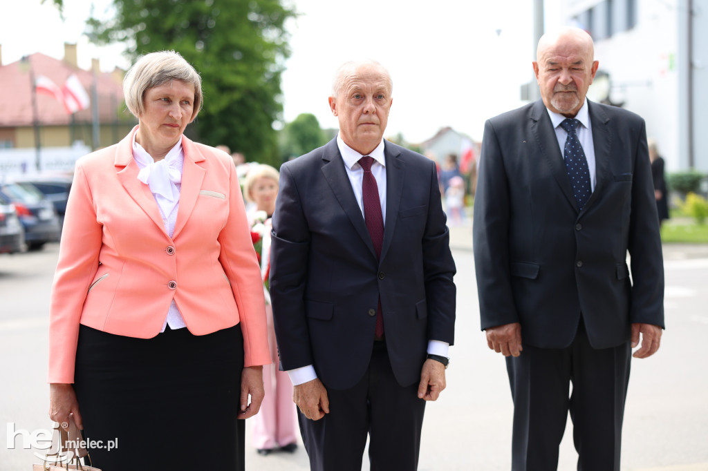 Tuszów Narodowy uczcił 145. rocznicę urodzin gen. Sikorskiego