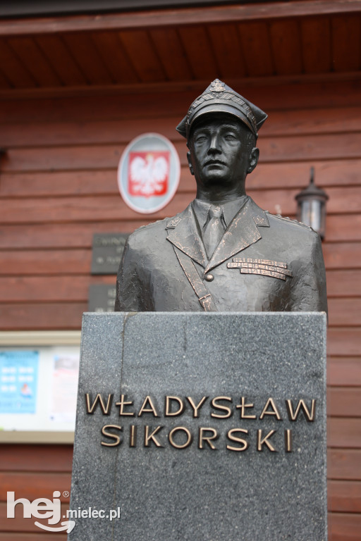 Tuszów Narodowy uczcił 145. rocznicę urodzin gen. Sikorskiego