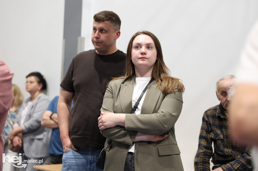 Spotkanie konsultacyjne w Przecławiu na temat drogi Mielec-Dębica