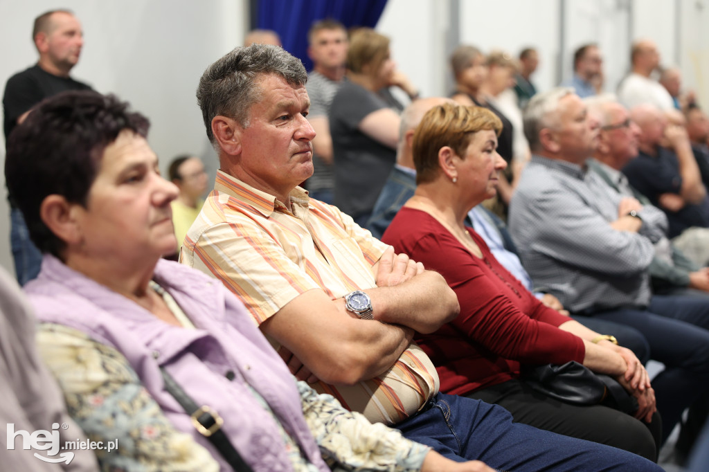 Spotkanie konsultacyjne w Przecławiu na temat drogi Mielec-Dębica