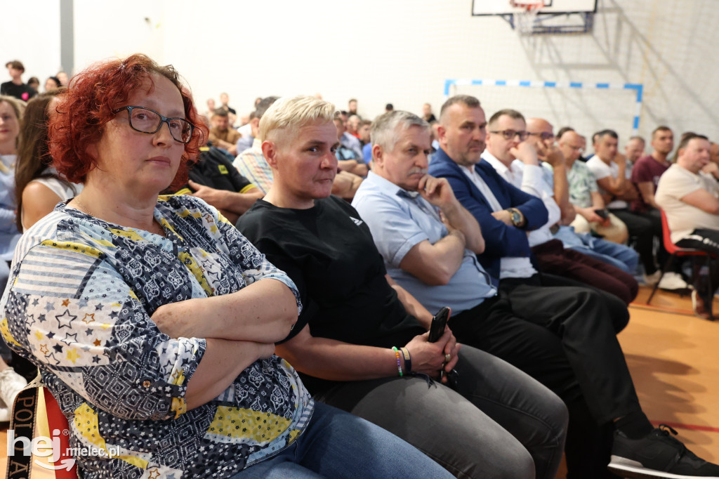 Spotkanie konsultacyjne w Przecławiu na temat drogi Mielec-Dębica