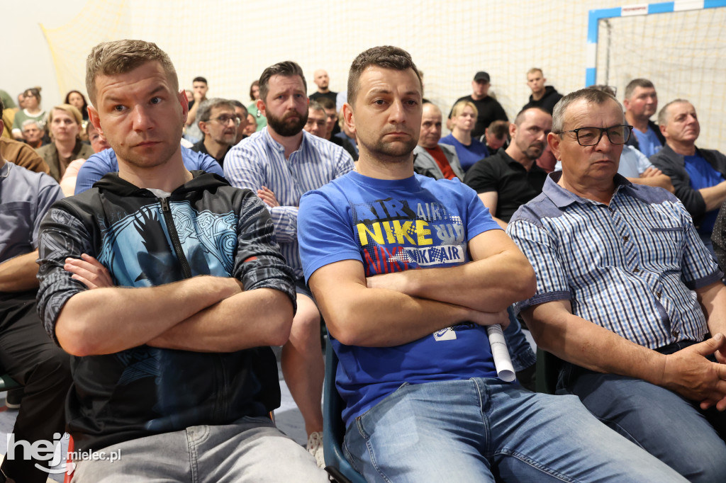 Spotkanie konsultacyjne w Przecławiu na temat drogi Mielec-Dębica