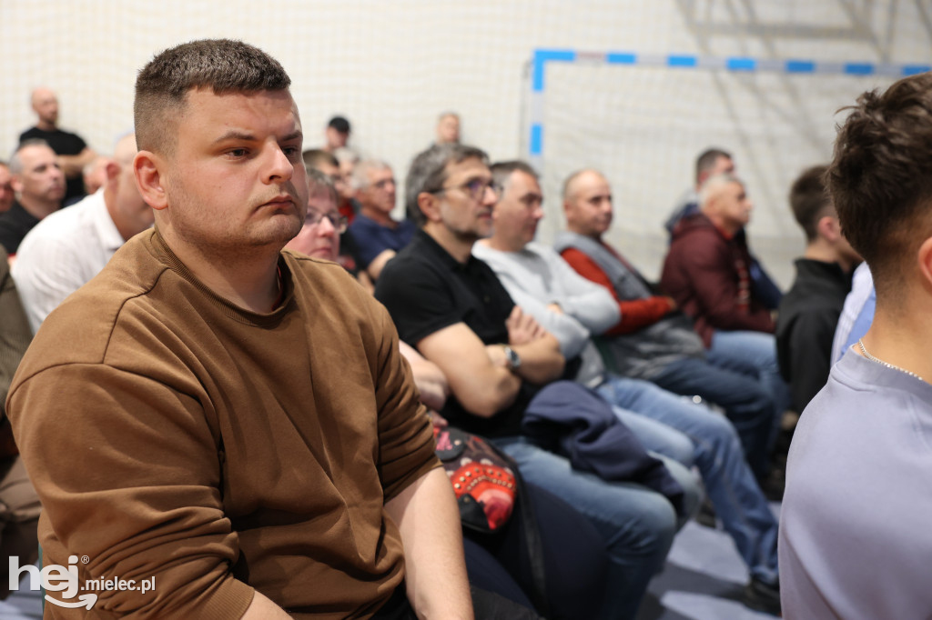 Spotkanie konsultacyjne w Przecławiu na temat drogi Mielec-Dębica