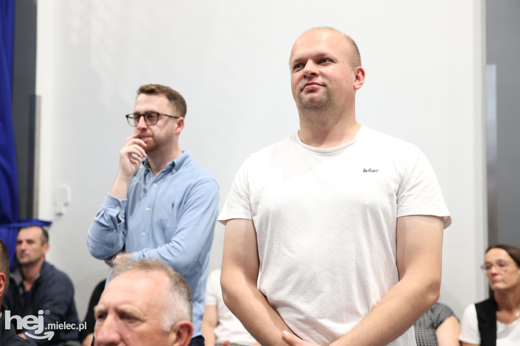 Spotkanie konsultacyjne w Przecławiu na temat drogi Mielec-Dębica