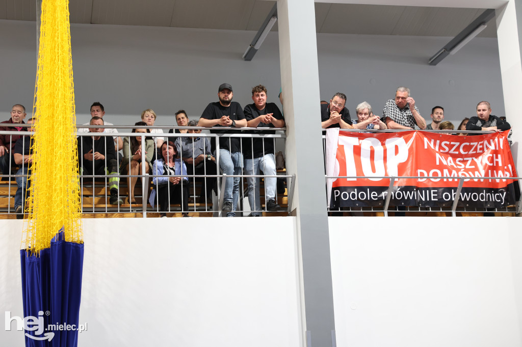 Spotkanie konsultacyjne w Przecławiu na temat drogi Mielec-Dębica
