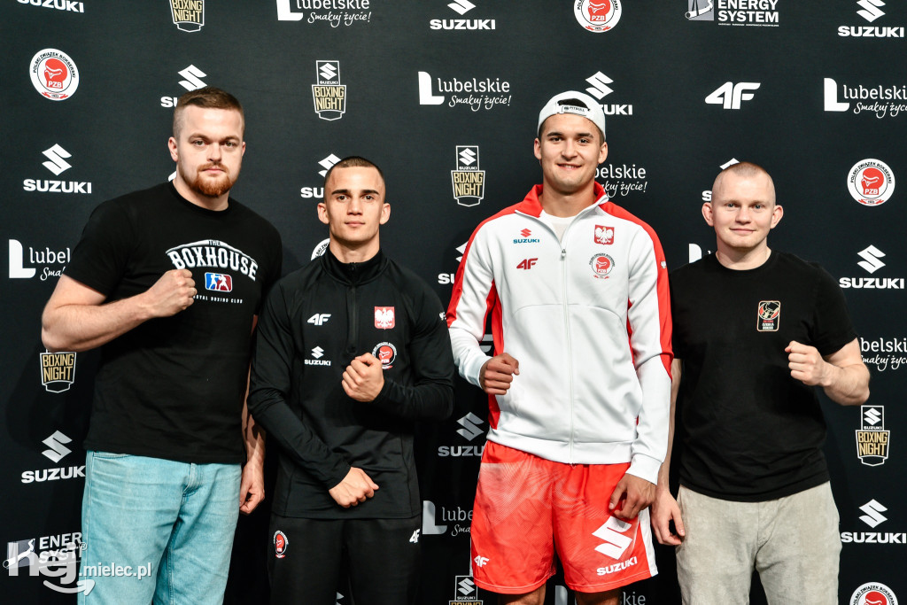Ceremonia oficjalnego ważenia przed galą Suzuki Boxing Night 41
