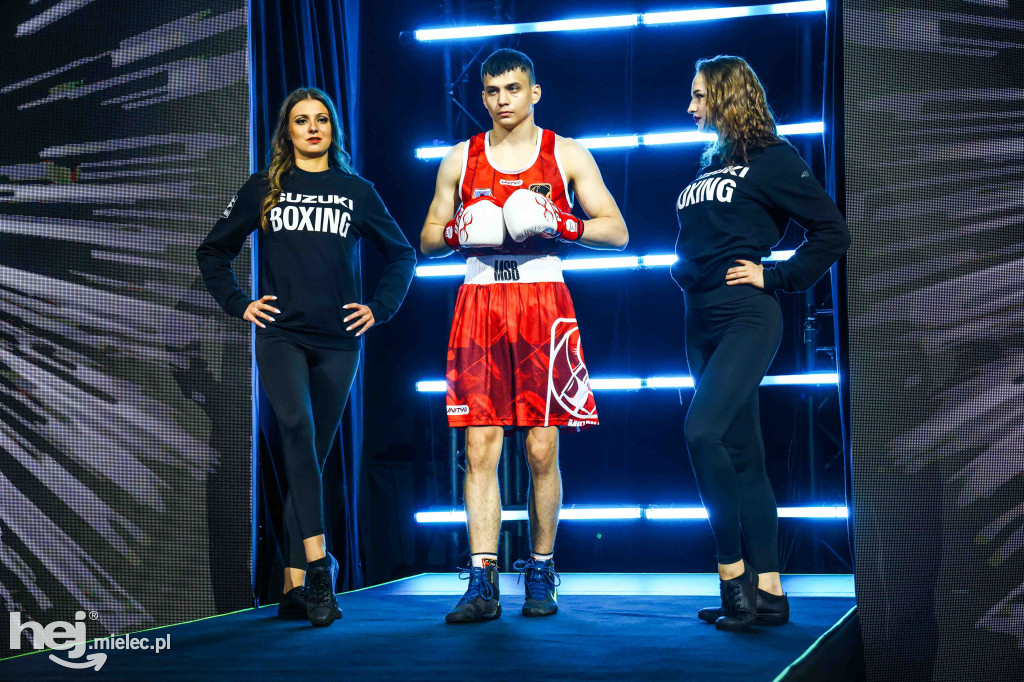 Jakub Pałka wygrał przed mielecką publicznością podczas Suzuki Boxing Night 41