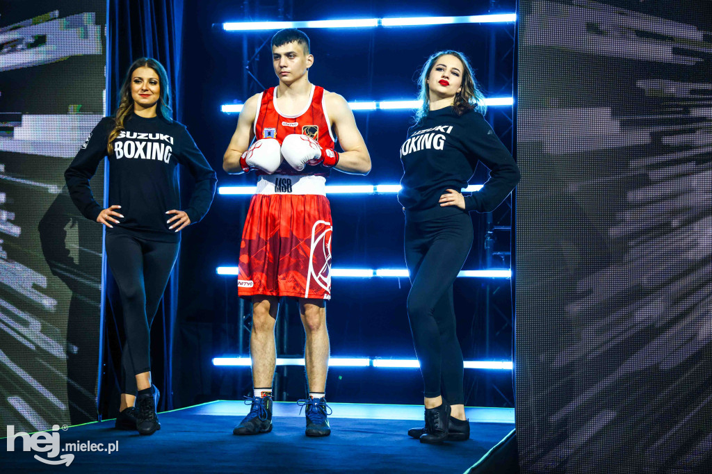 Jakub Pałka wygrał przed mielecką publicznością podczas Suzuki Boxing Night 41