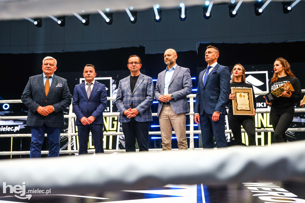 Jakub Pałka wygrał przed mielecką publicznością podczas Suzuki Boxing Night 41