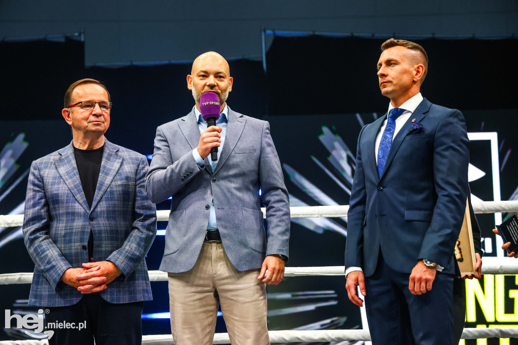 Jakub Pałka wygrał przed mielecką publicznością podczas Suzuki Boxing Night 41
