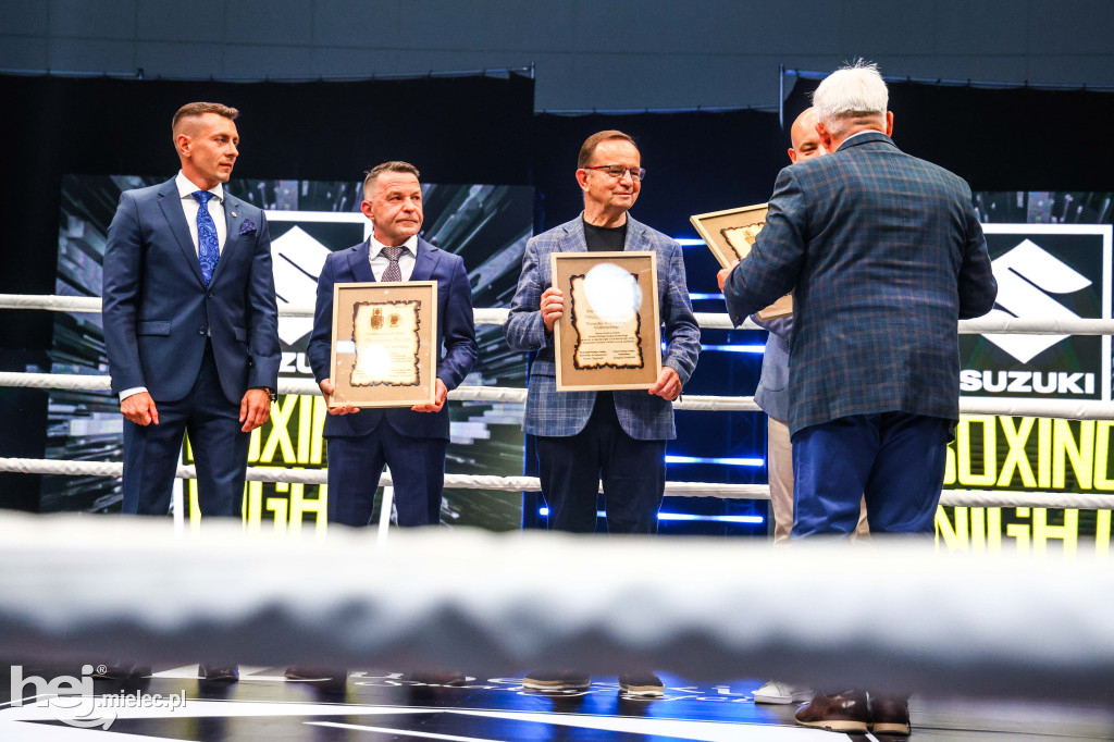 Jakub Pałka wygrał przed mielecką publicznością podczas Suzuki Boxing Night 41