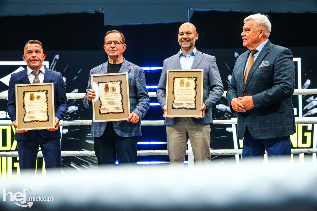 Jakub Pałka wygrał przed mielecką publicznością podczas Suzuki Boxing Night 41