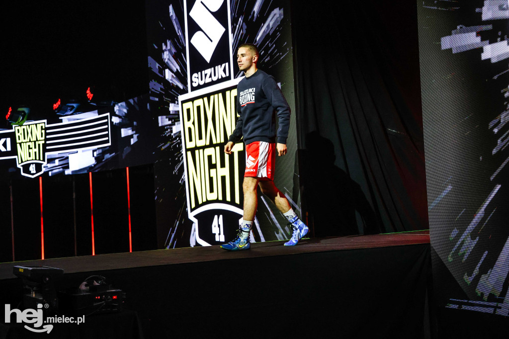 Jakub Pałka wygrał przed mielecką publicznością podczas Suzuki Boxing Night 41
