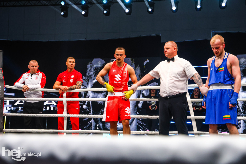 Jakub Pałka wygrał przed mielecką publicznością podczas Suzuki Boxing Night 41