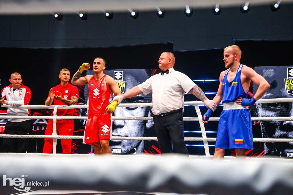 Jakub Pałka wygrał przed mielecką publicznością podczas Suzuki Boxing Night 41