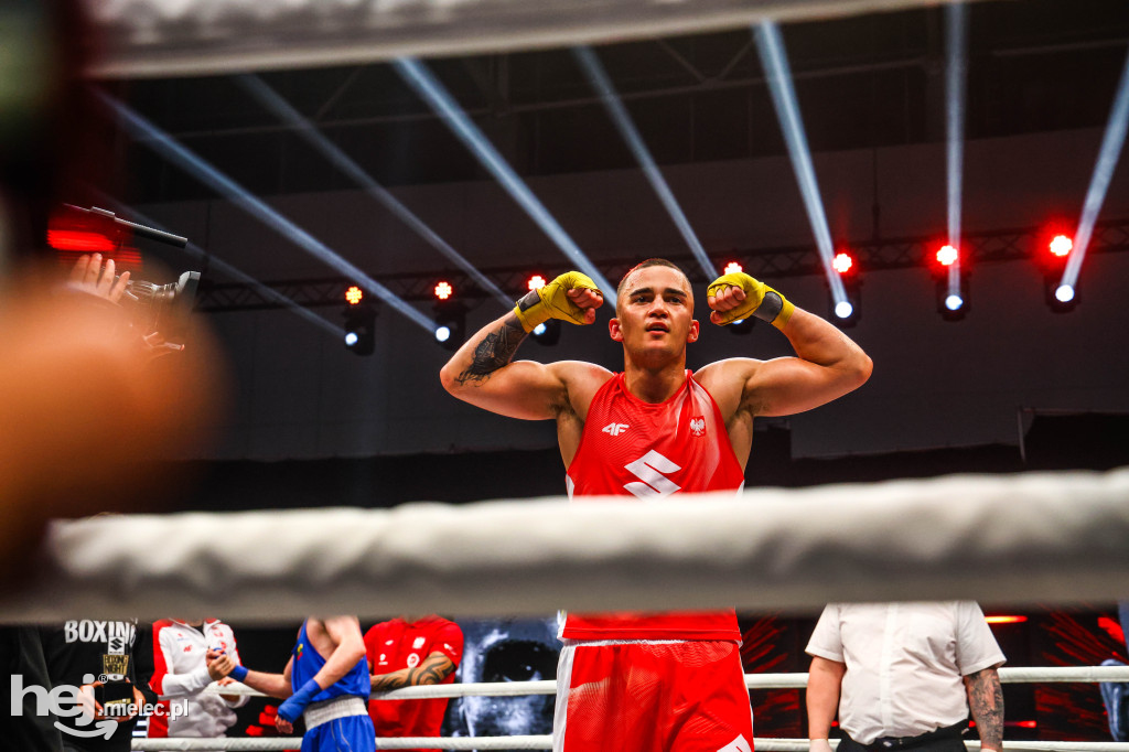 Jakub Pałka wygrał przed mielecką publicznością podczas Suzuki Boxing Night 41