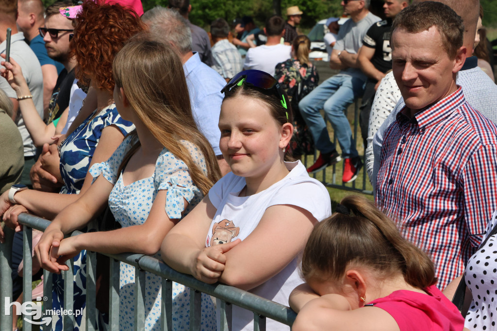 XVII Parada Konna w Żarówce