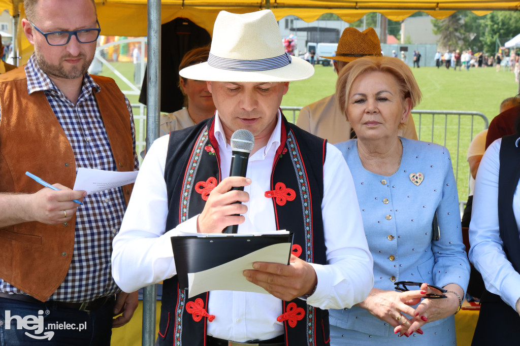 Parada Konna w Żarówce przyciągnęła tłumy