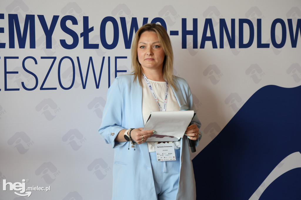 Izbowa Kolacja Biznesowa w Mielcu