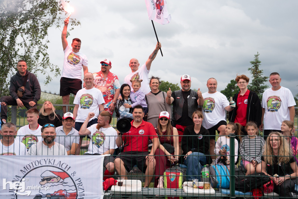 Młode Wilki i Oldboys Mielec triumfowali na Błoniach
