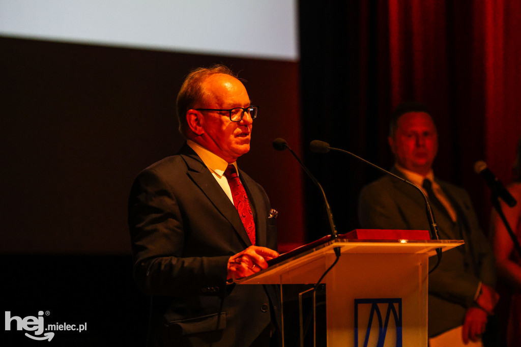 Mieleckie akcenty podczas gali 80-lecia podkarpackiej siatkówki
